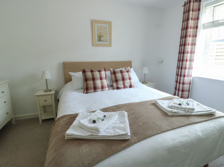 Benllech Coastal Retreat, listing photograph 8
