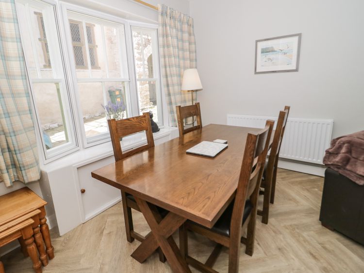 Oriel Cottage, listing photograph 6