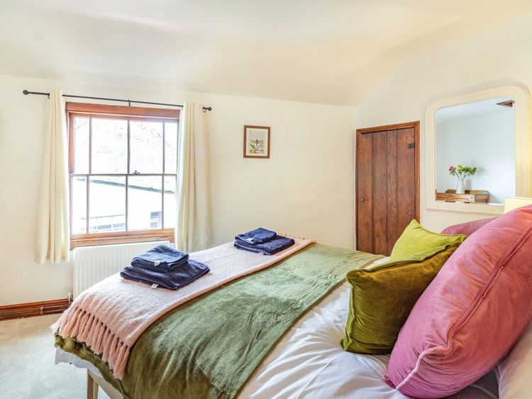 Saddlers Cottage, listing photograph 10