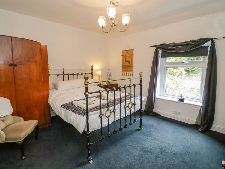 26 Llawr Pentre, listing photograph 8