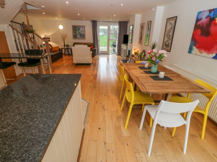 Barn End, 9 Stad Clynnog, listing photograph 10