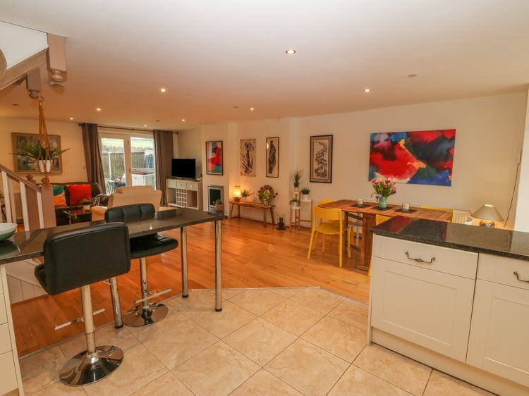 Barn End, 9 Stad Clynnog, listing photograph 11