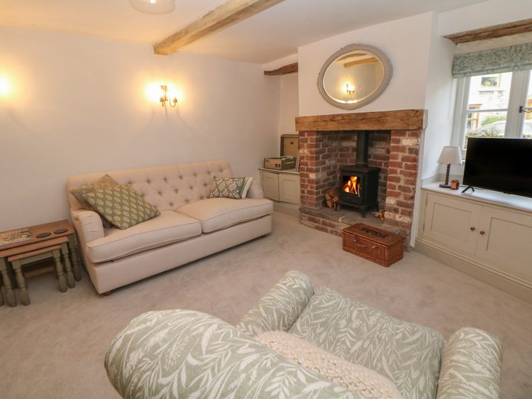 The Cottage on the Island, listing photograph 8