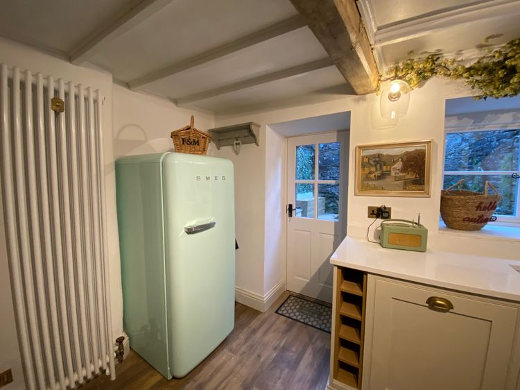 The Cottage on the Island, listing photograph 11