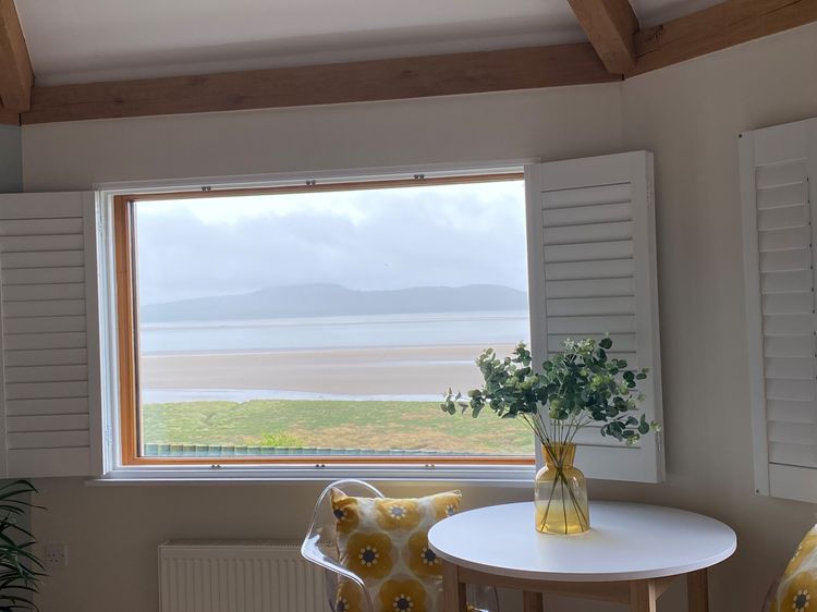 Oversands Cottage, listing photograph 12