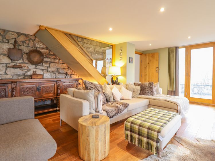 Ty Gwyn Cottage, listing photograph 8