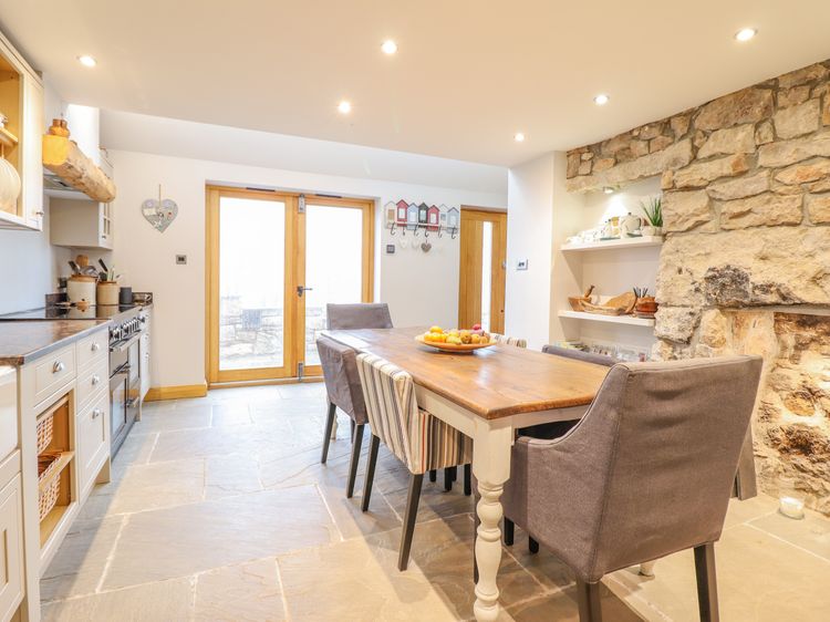 Ty Gwyn Cottage, listing photograph 12