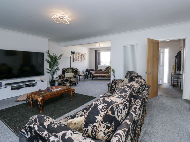 Eildon Lodge, listing photograph 8