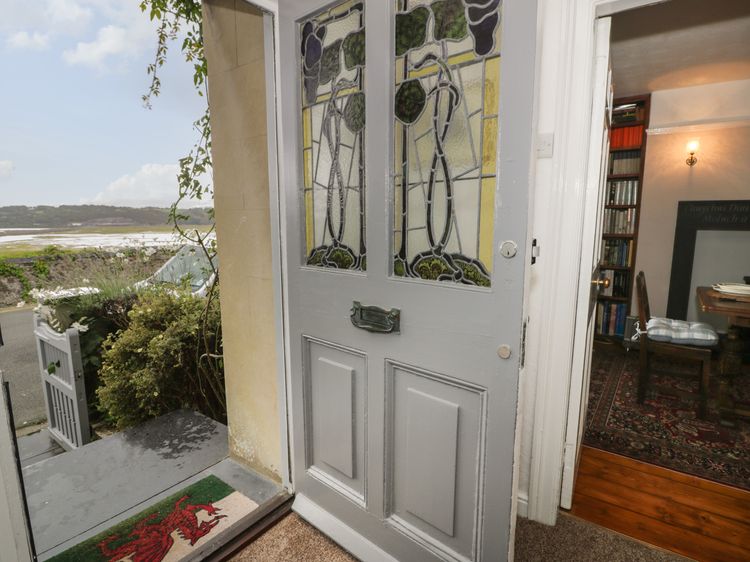 Wenallt, listing photograph 2