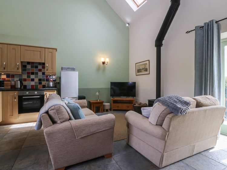 No 1 The Granary, listing photograph 5