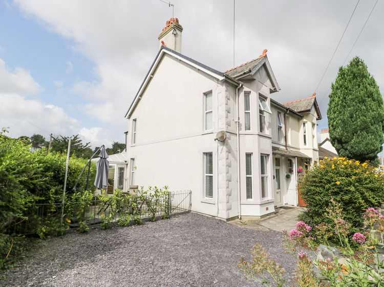 24 Cadnant Park, listing photograph 3