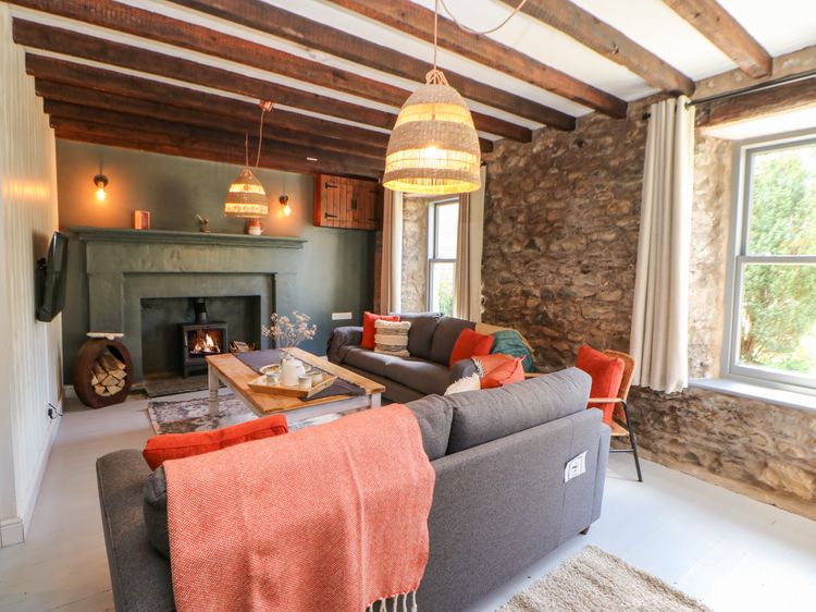 Burnt Mill Cottage, listing photograph 6