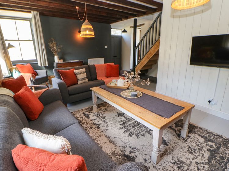 Burnt Mill Cottage, listing photograph 9