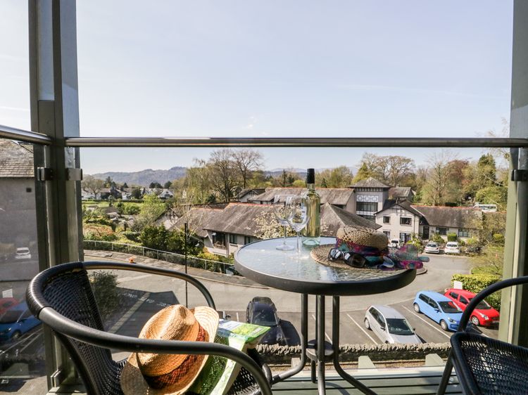Claife Heights, listing photograph 2