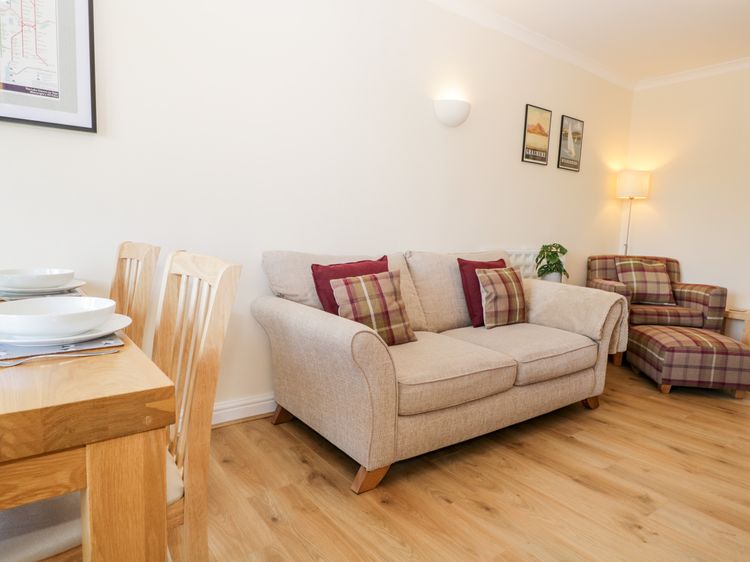 Claife Heights, listing photograph 10