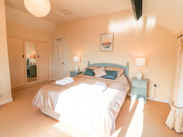 Malltraeth Cottage, listing photograph 9