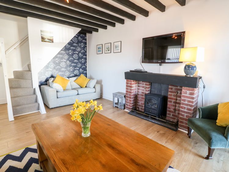 Malltraeth Cottage, listing photograph 3