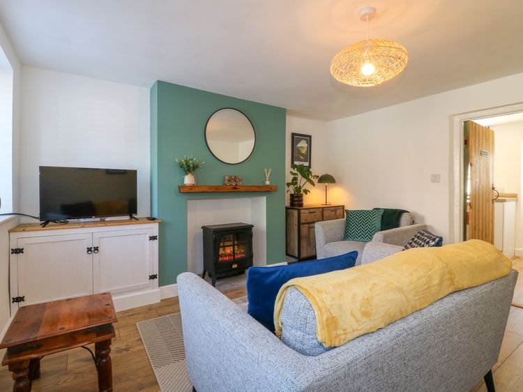 Bear Cottage, listing photograph 3