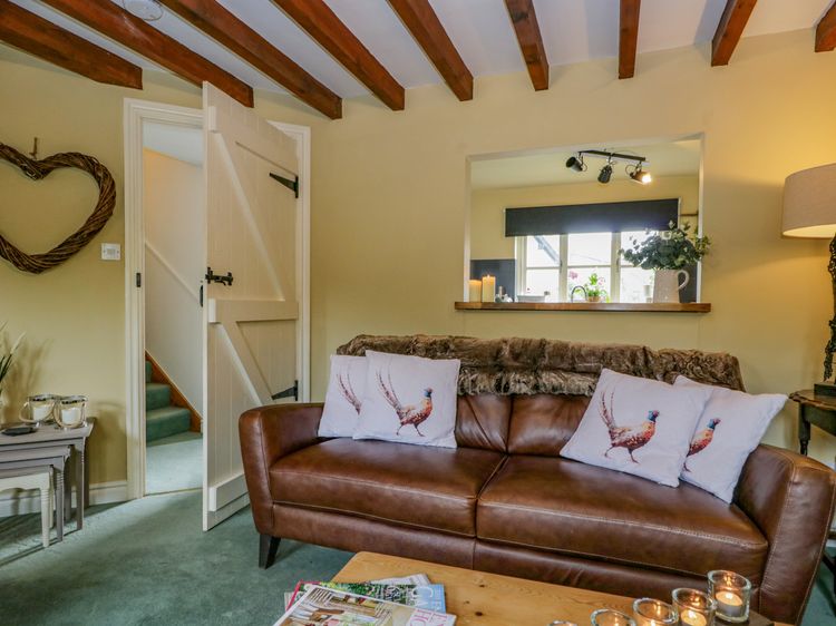 Columbine Cottage, listing photograph 6