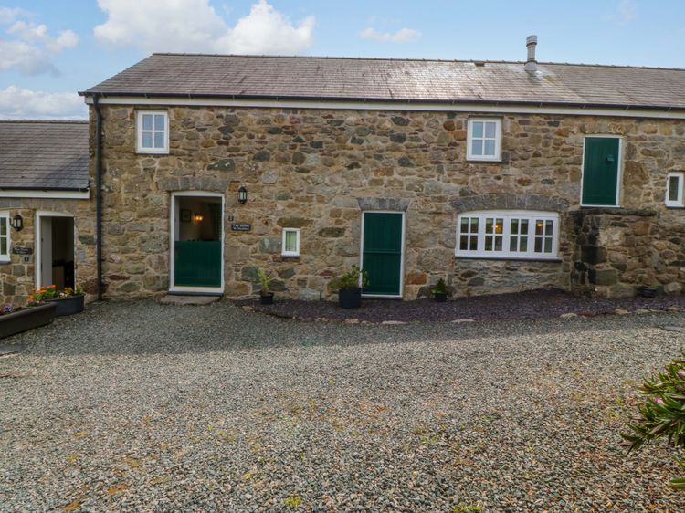 No 2 The Stables