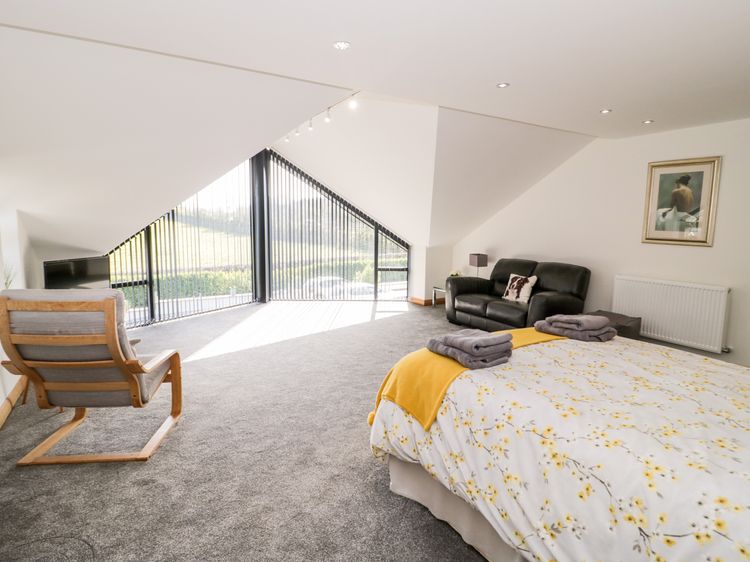 The Annexe, listing photograph 11