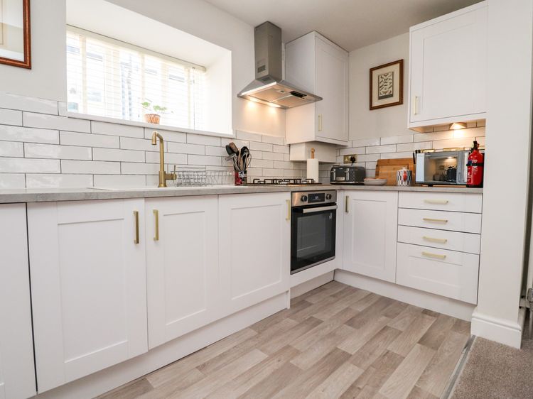 Bay Cottage No 5, listing photograph 7