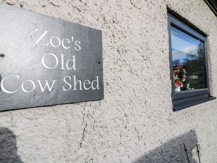 The Old Cowsheds, listing photograph 6