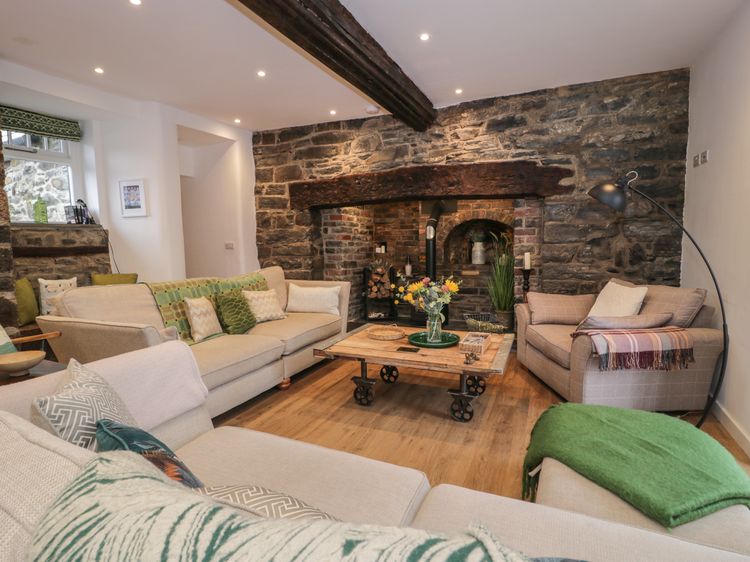 Plas Glan Yr Afon, listing photograph 4