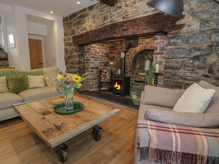 Plas Glan Yr Afon, listing photograph 6