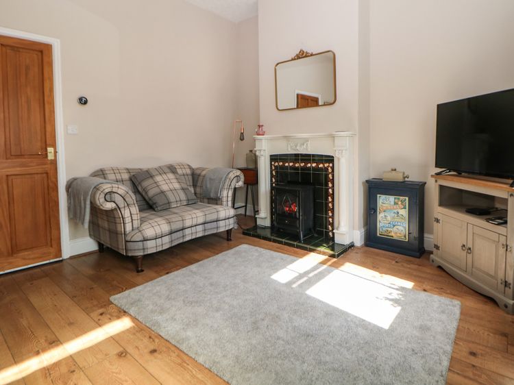 Churchside House, listing photograph 5