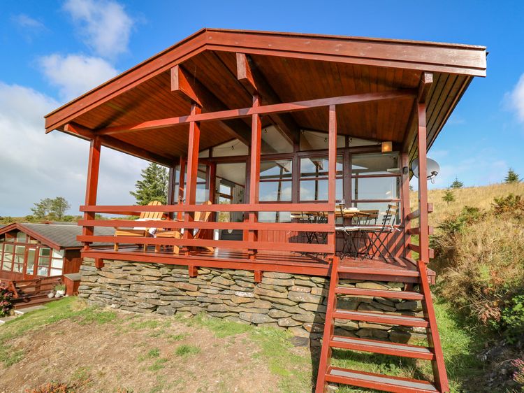Top Of The World Lodge, listing photograph 2