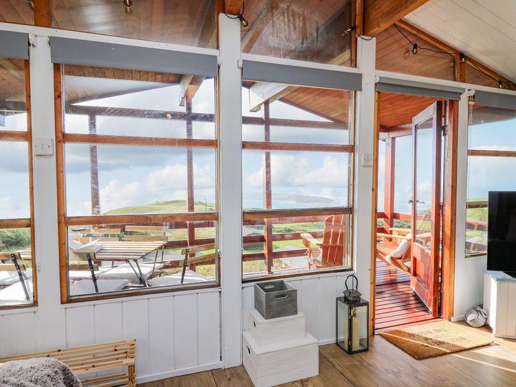 Top Of The World Lodge, listing photograph 6