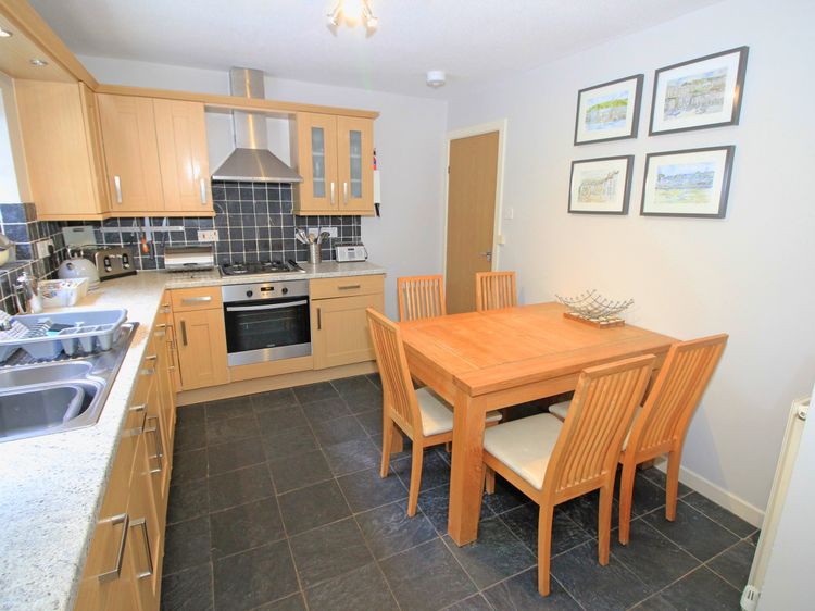 Green Cottage, listing photograph 5