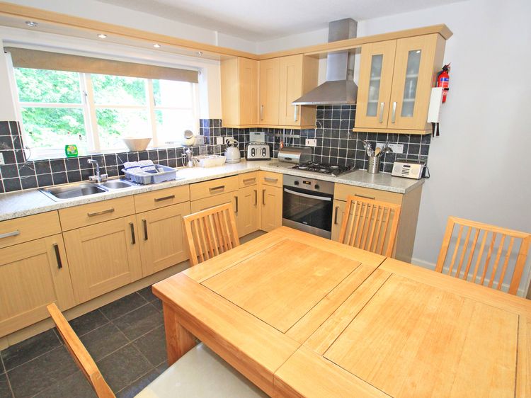 Green Cottage, listing photograph 12