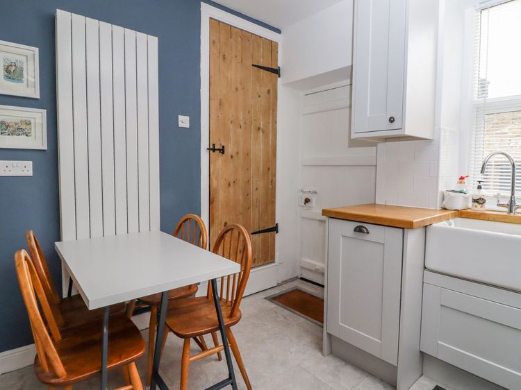 5 East Street, listing photograph 8