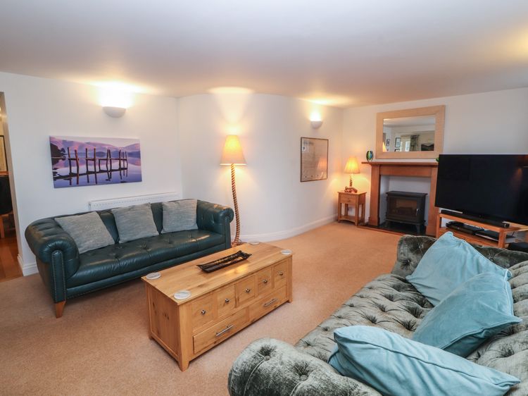 Huntingstile Lodge, listing photograph 4