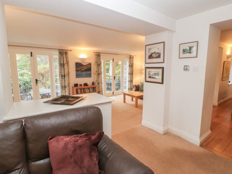 Huntingstile Lodge, listing photograph 6