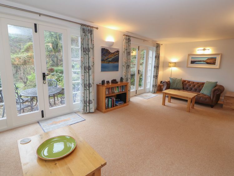 Huntingstile Lodge, listing photograph 10