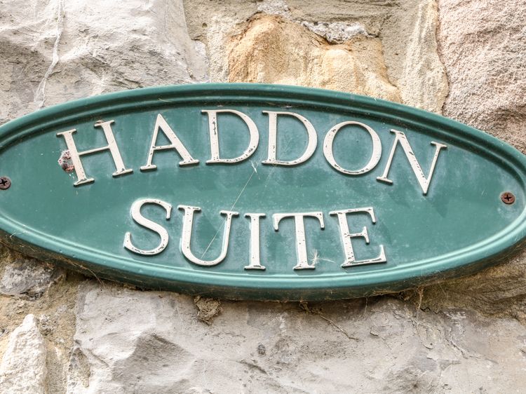 Haddon Cottage, listing photograph 2