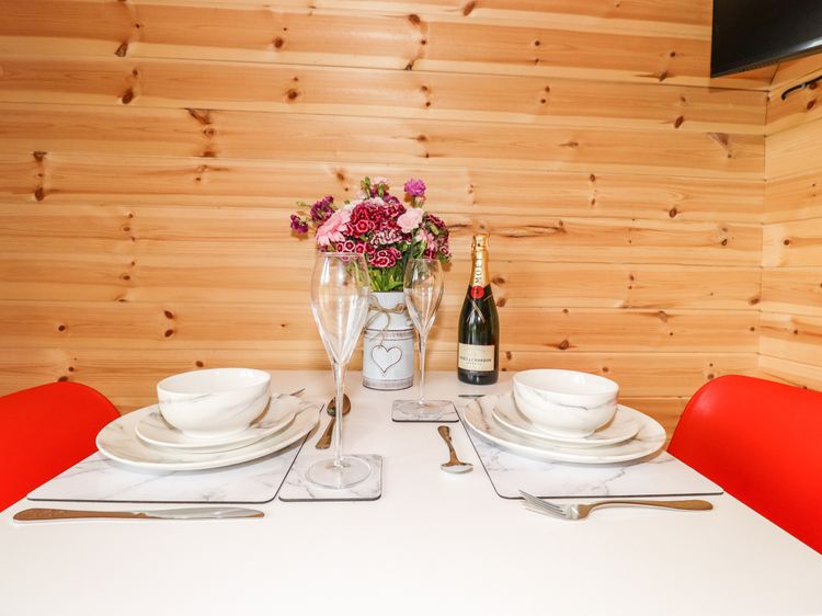 Hartsop Magic - Crossgate Luxury Glamping, listing photograph 9