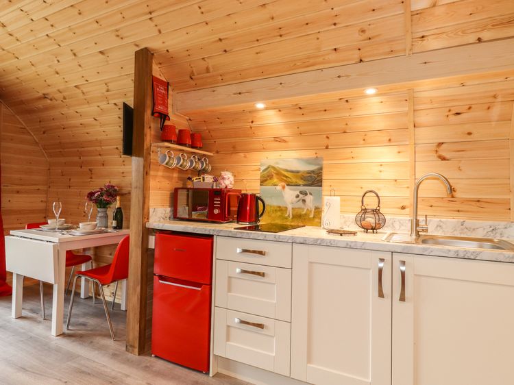 Hartsop Magic - Crossgate Luxury Glamping, listing photograph 10