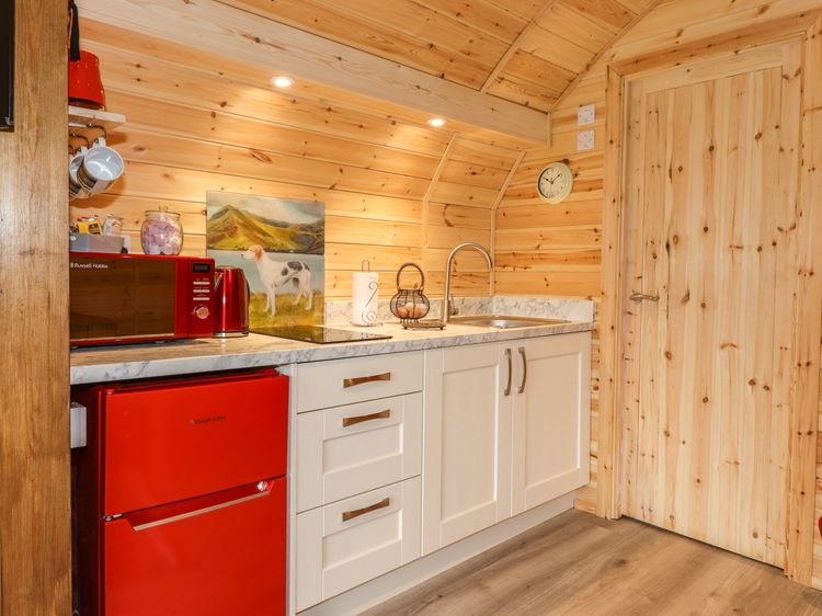 Hartsop Magic - Crossgate Luxury Glamping, listing photograph 11