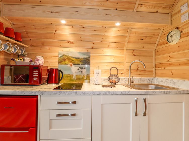 Hartsop Magic - Crossgate Luxury Glamping, listing photograph 12