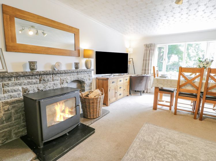 Bwthyn Pengwern, listing photograph 3