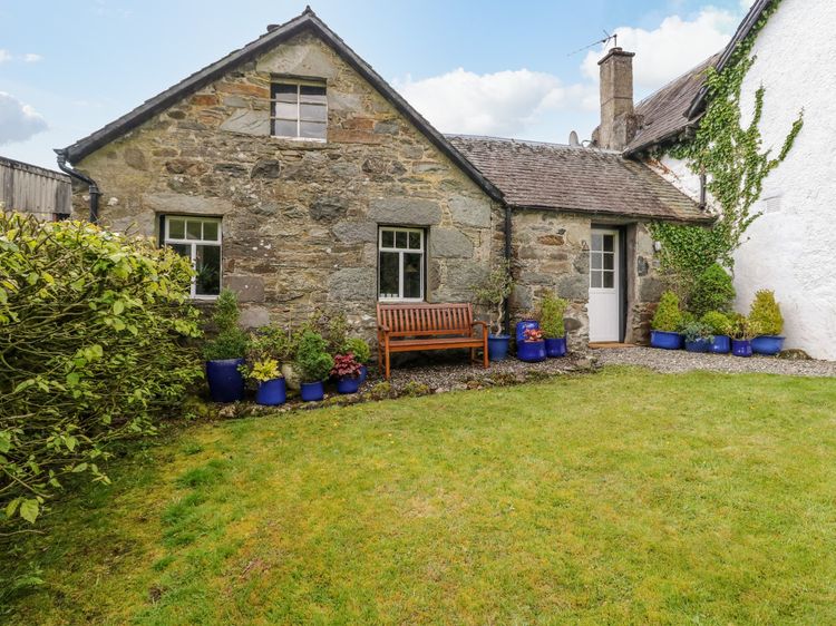 Inglis Nook Cottage, listing photograph 2