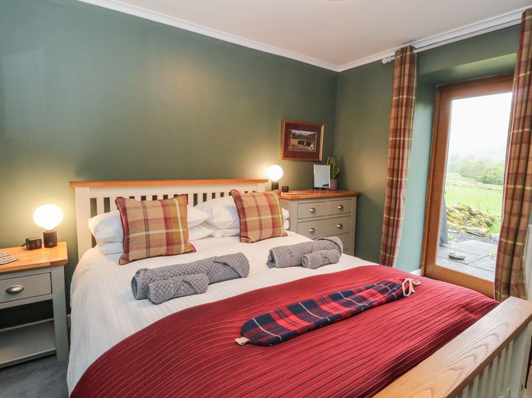 Puidrac Cottage, listing photograph 9