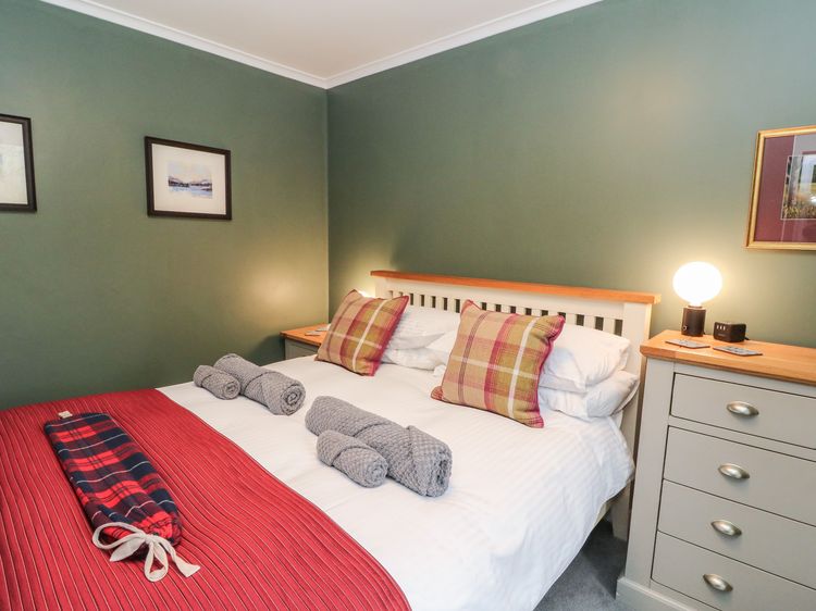 Puidrac Cottage, listing photograph 10
