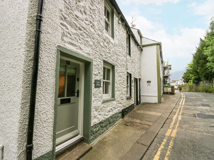 Style Cottage, listing photograph 2
