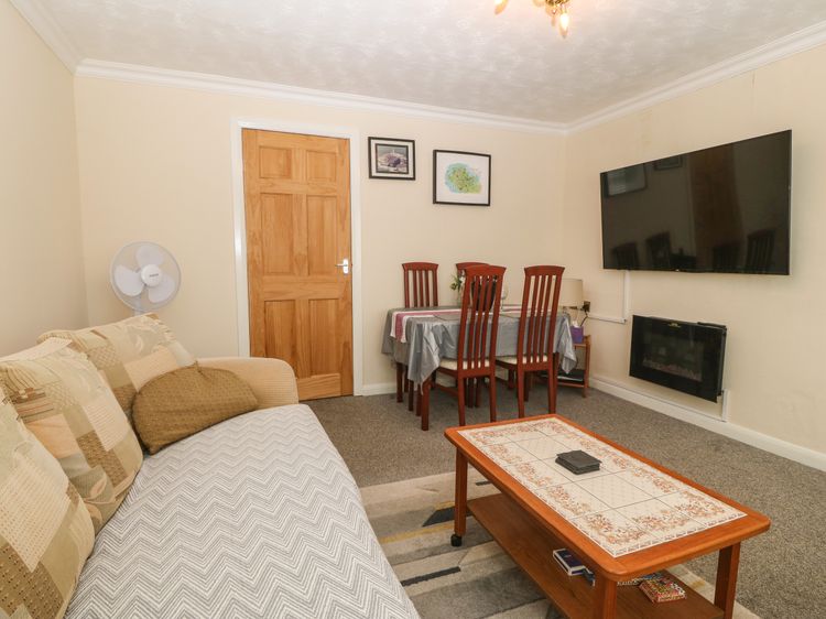 Petlyns Patch, listing photograph 7