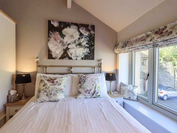 Cringol Cottage, listing photograph 7